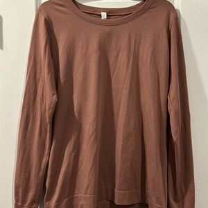 Lululemon long sleeve shirt